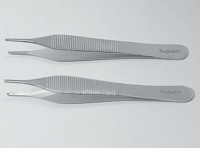 FORCEP ADSON 4.75 1X2 TEETH product photo