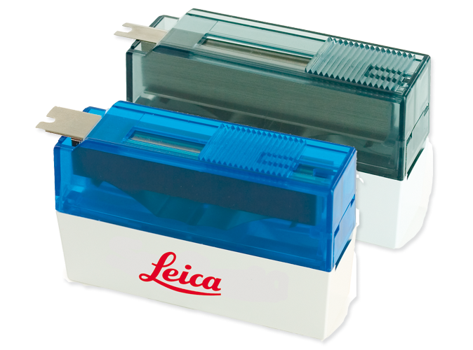 Leica Classic Series Low-Profile/Triple Facet Microtome Blades product photo Front View S