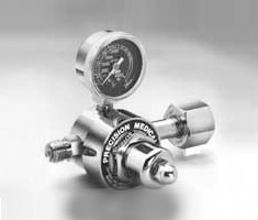 Nitrous Oxide Pressure Regulator 2 Stage 製品画像