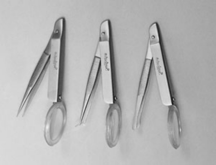 Tweezers product photo